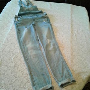 🌺 Girl's Almost Famous Distressed Jeans Overalls